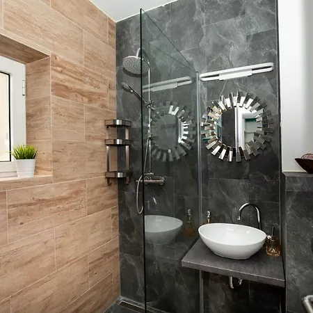 アパート Metropole Royal Ateneum *