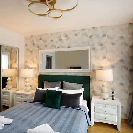 Metropole Royal Ateneum *