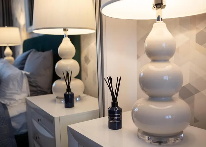 Metropole Royal Ateneum Апартаменти Бухарест